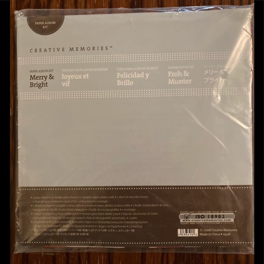 Creative Memories - Paper Album Kit (Merry & Bright)